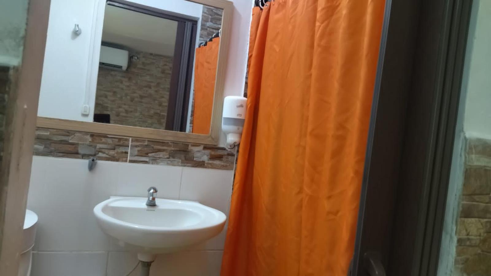 San Andres Vive Paradise Habitaciones Con Bano Privado A 80Mts De La Playa Principal Eksteriør bilde