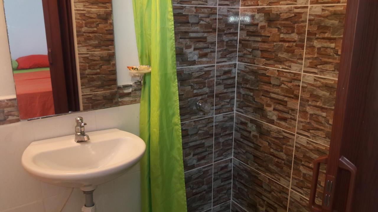 San Andres Vive Paradise Habitaciones Con Bano Privado A 80Mts De La Playa Principal Eksteriør bilde